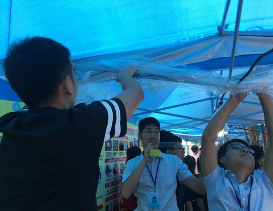 帐篷防雨工作 帐篷防雨工作